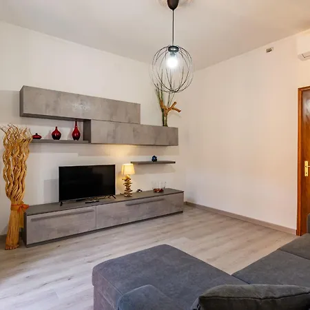 Antonio By Interhome Appartement *