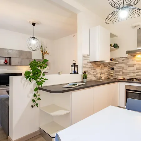 Antonio By Interhome *